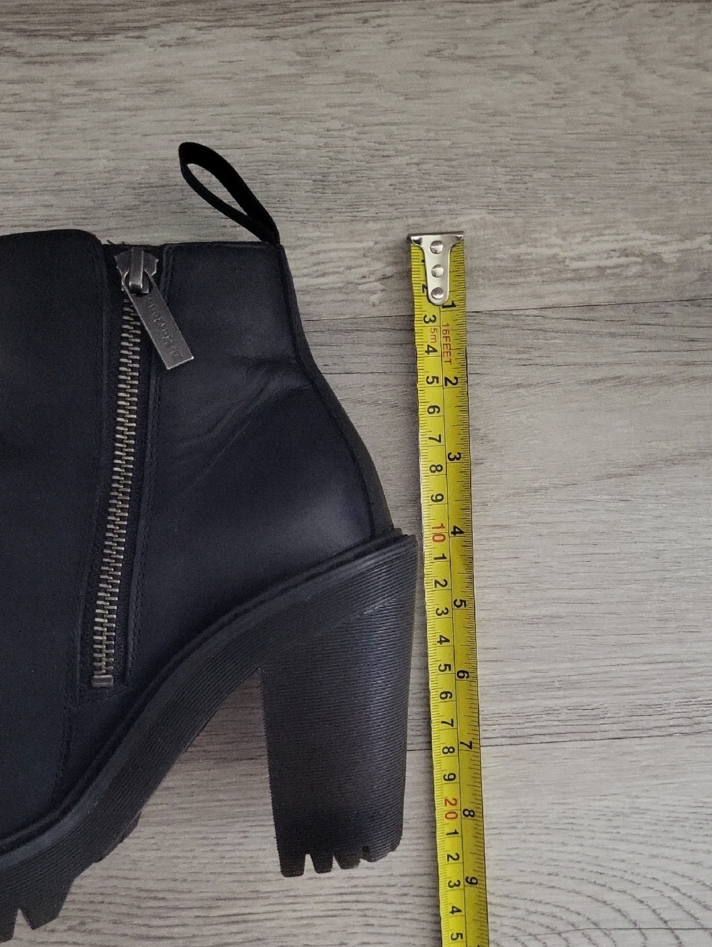 Dr Martens Magdalena Womens 6 Leather Chelsea Ankle Boots Chunky Heel Moto Y2K - Picture 11 of 11